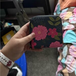 Thirty-One Floral Key & Card Holder - Pink and Black